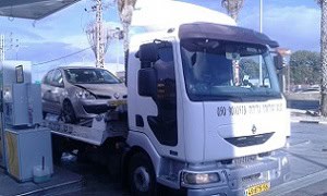 קונה רכבים לפירוק בקריית אונו